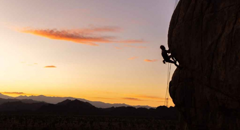 rock climbing outdoor leadership course for teens